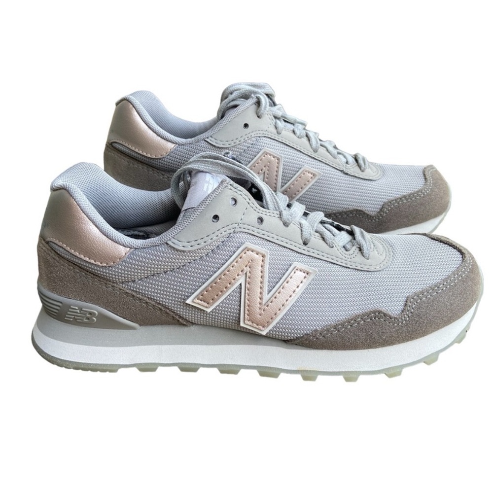 Like new New Balance Women’s 515 Grey Rose Iridescent size 7